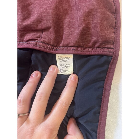 UNTUCKit Thierry Quilted Puffer Vest Men XXL burgundy Full Zip with storage bag - Picture 4 of 11